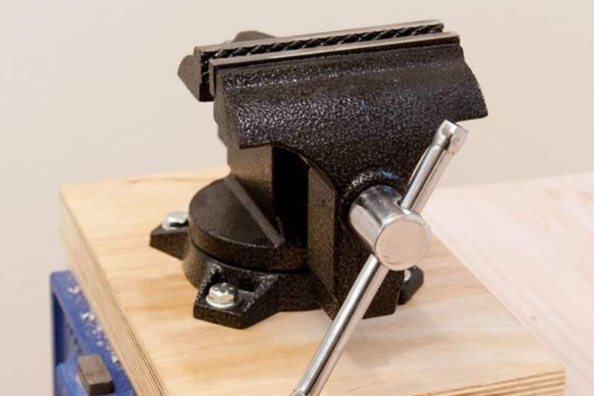 Bench vise on the table